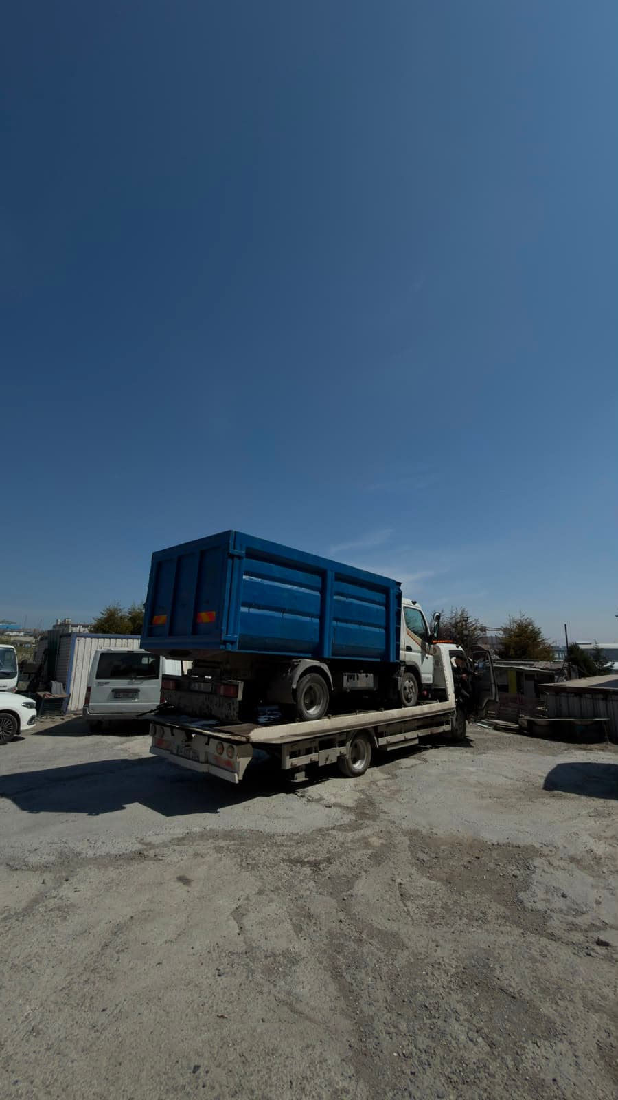 Esenyurt Mobil Oto Kurtarıcı - Turan Oto Kurtarma İstanbul Avrupa Yakası Çekici