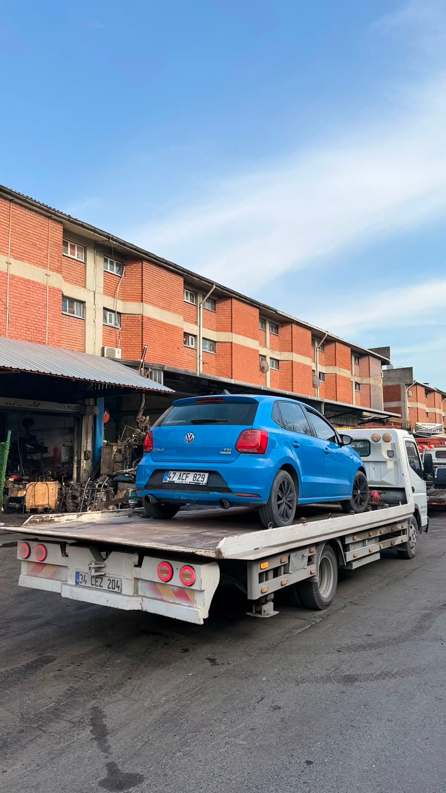 İstanbul Havalimanı Yolu Çekici - Turan Oto Kurtarma İstanbul Avrupa Yakası Çekici
